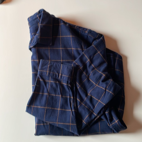 Gap Long Sleeve Flannel Shirt - Picture 2 of 4